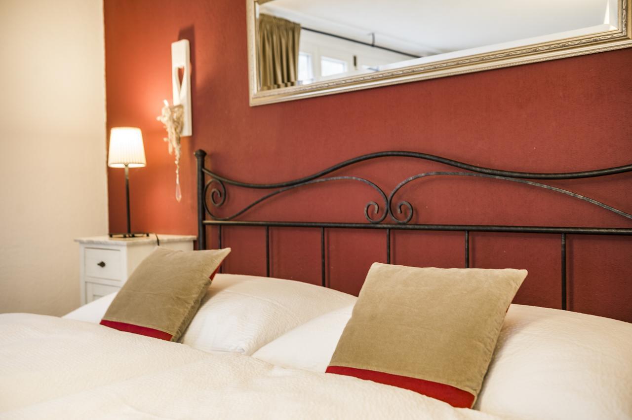 B3 Boutique-Bed&Breakfast Gsteigwiler Exterior photo
